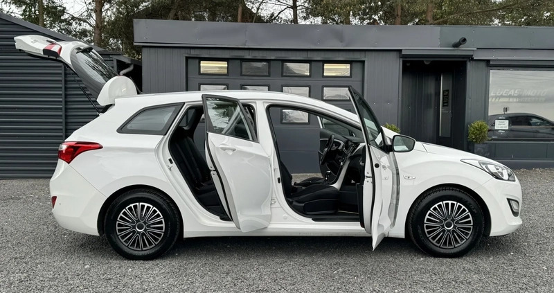 Hyundai I30 cena 34900 przebieg: 149000, rok produkcji 2014 z Praszka małe 742